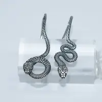 Ассиметричные серебряные серьги "Змеи", изображение 3