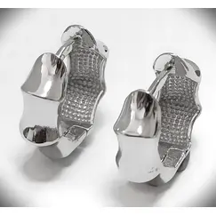 Ювелирные серьги из серебра