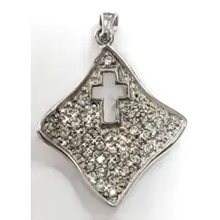 Ювелирная подвеска из серебра