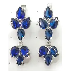 Ювелирные серьги из серебра