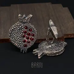 Серебряные запонки "Гранат"