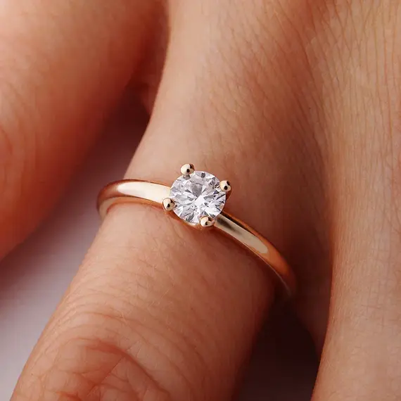 Кольцо с выращенным бриллиантом 0.342 ct, изображение 3