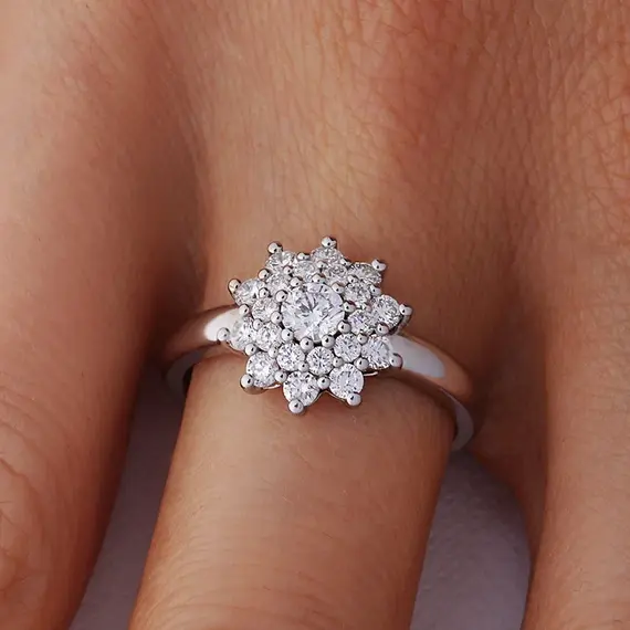 Кольцо с выращенными бриллиантами 0.821 ct, изображение 3