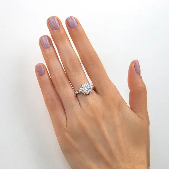 Кольцо с выращенными бриллиантами 0.821 ct, изображение 4