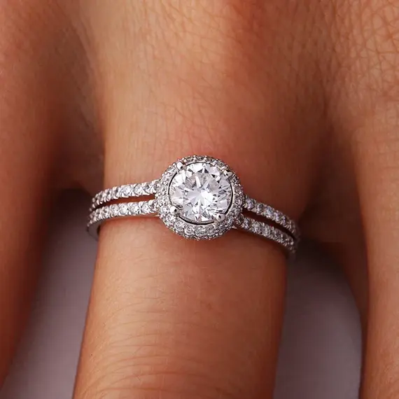 Кольцо с выращенными бриллиантами 0.878 ct, изображение 3