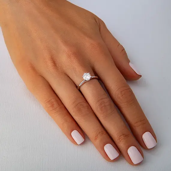 Кольцо с выращенным бриллиантом 0,910 ct, изображение 4