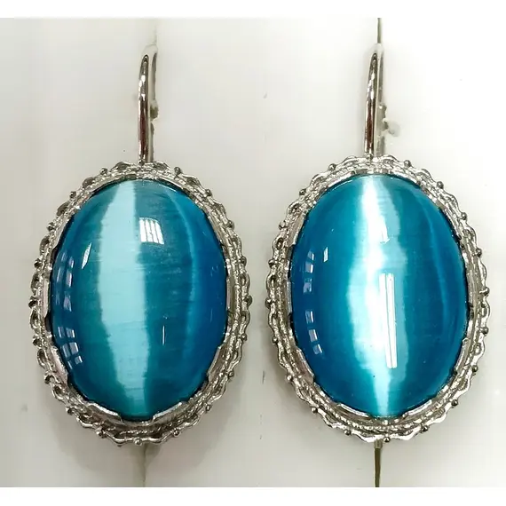 Ювелирные серьги из серебра
