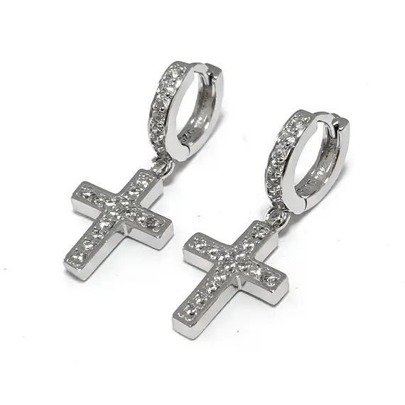 Ювелирные серьги из серебра